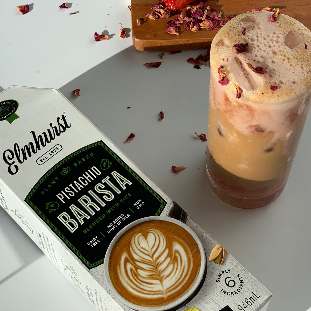 Iced Strawberry Rose Latte
&ndash; Elmhurst 1925