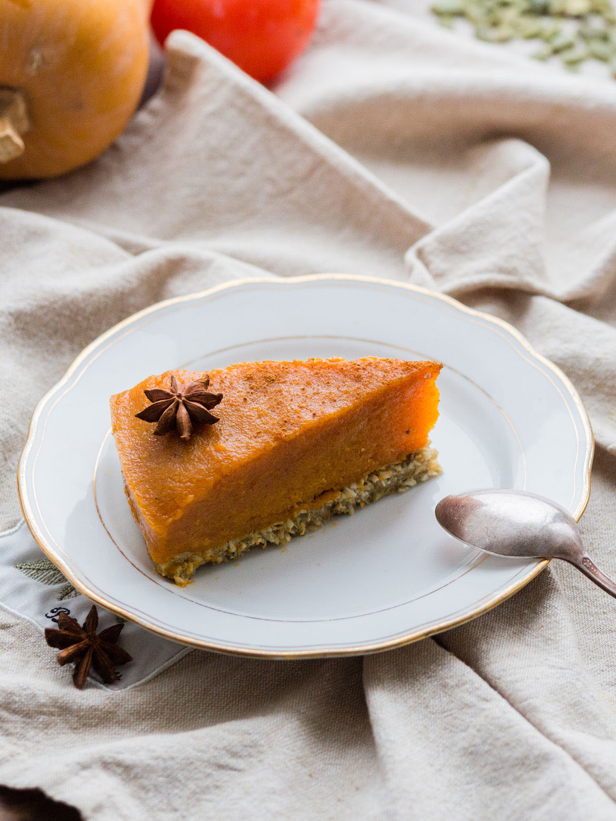 vegan pumpkin cheesecake made with cashew milk
