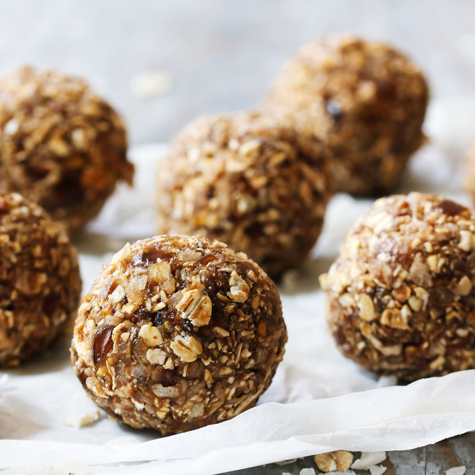 How to Make Oatmeal Cookie Protein Bites