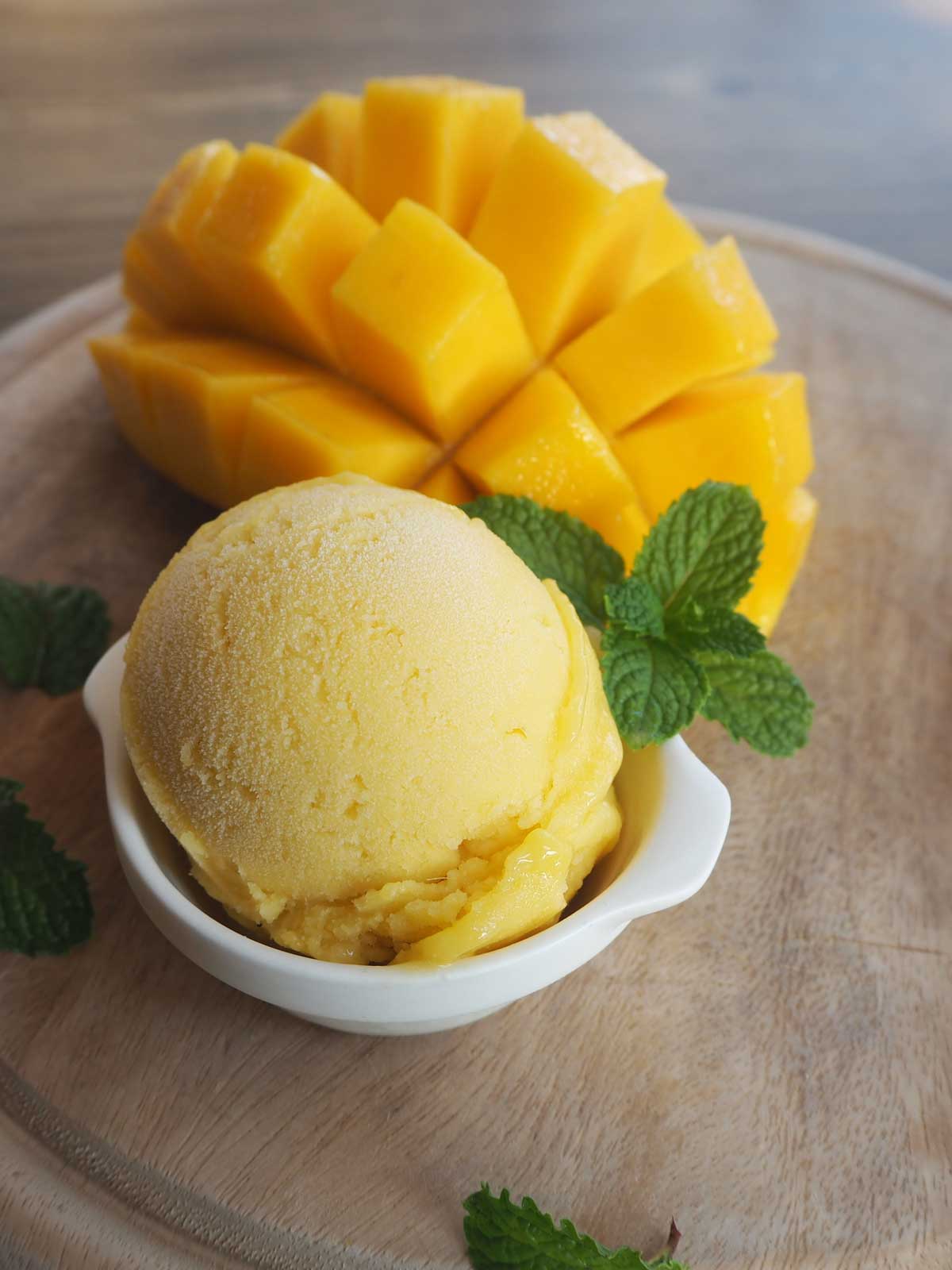 3 ingredient mango nice cream with cashew milk