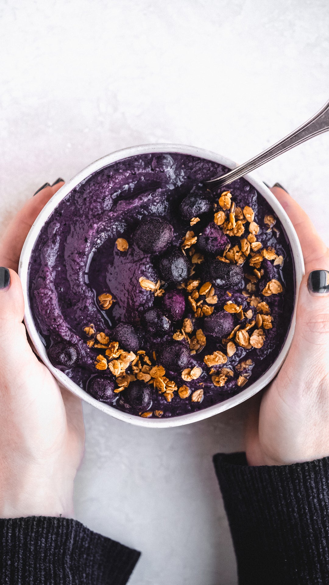 blueberry smoothie bowl made with oat milk